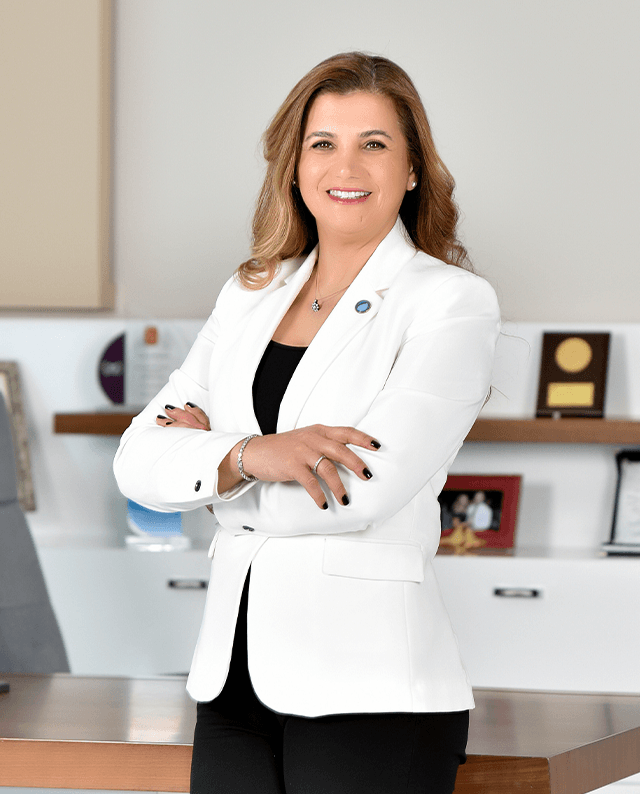 Dr. Elif Pahsa